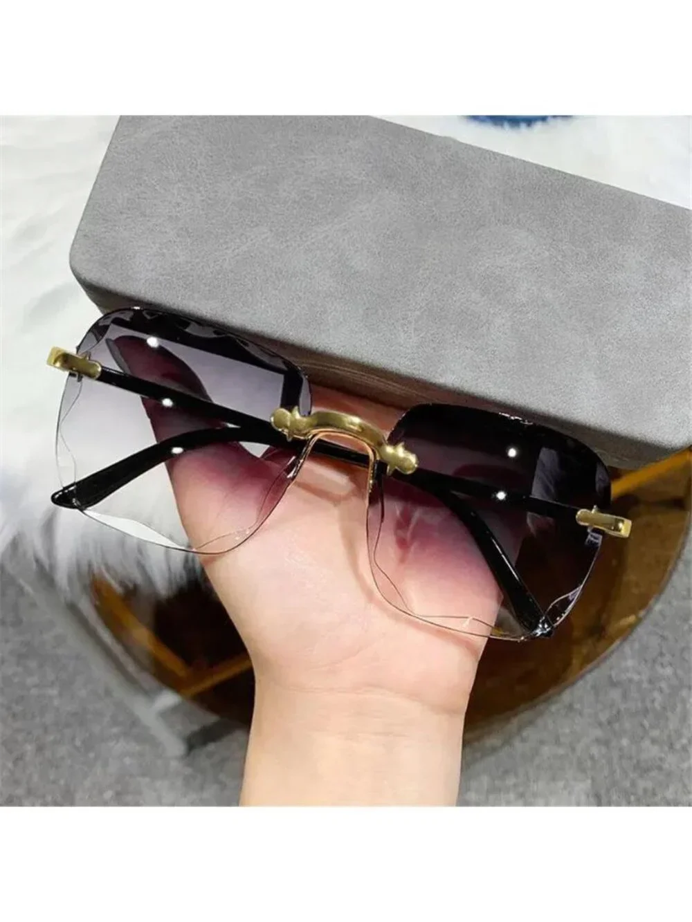 Retro Square Rimless Sunglasses
